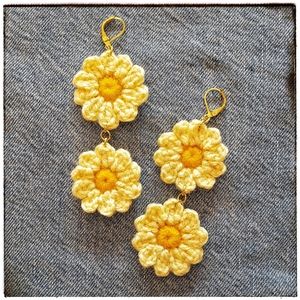 🌼 handmade crochet flower statement earrings